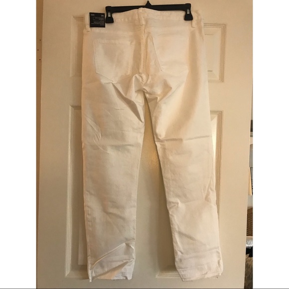 NWT GAP Real Straight Skimmer Pants Size 29r - Picture 4 of 4